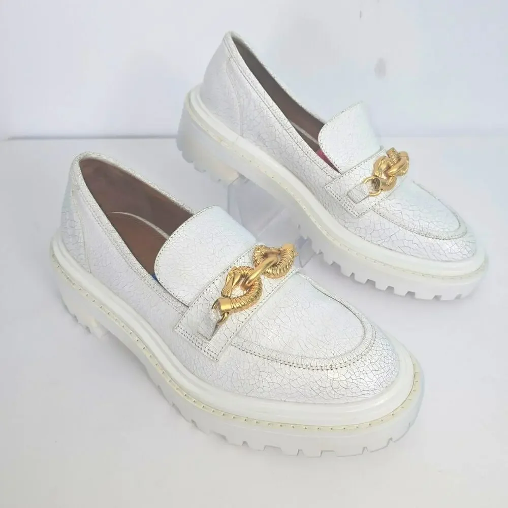 Tory Burch Jessa Lug Sole Loafer White Crackle Gold Tone Metal Horse Head Size 7